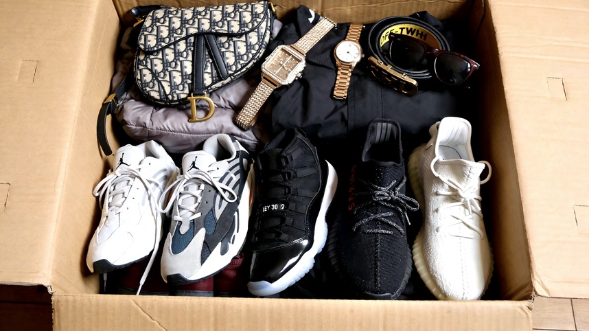 Reps shoes haul — Jordan 11, Yeezy 350, Yeezy 700, Dior bag — community purchase report